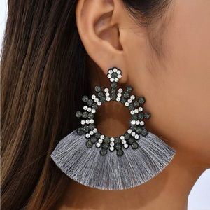 Rhinestone decor tassel drop earrings